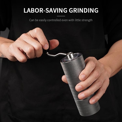 เครื่องบดกาแฟมือเงินด้วยมือ CNC ความจุตัด 25g เครื่องบดเสี้ยนไฟฟ้ามือถือ